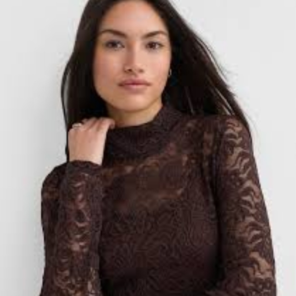 Loft Stretch Lace Mock Neck Long Sleeve Top SZ M NWTs